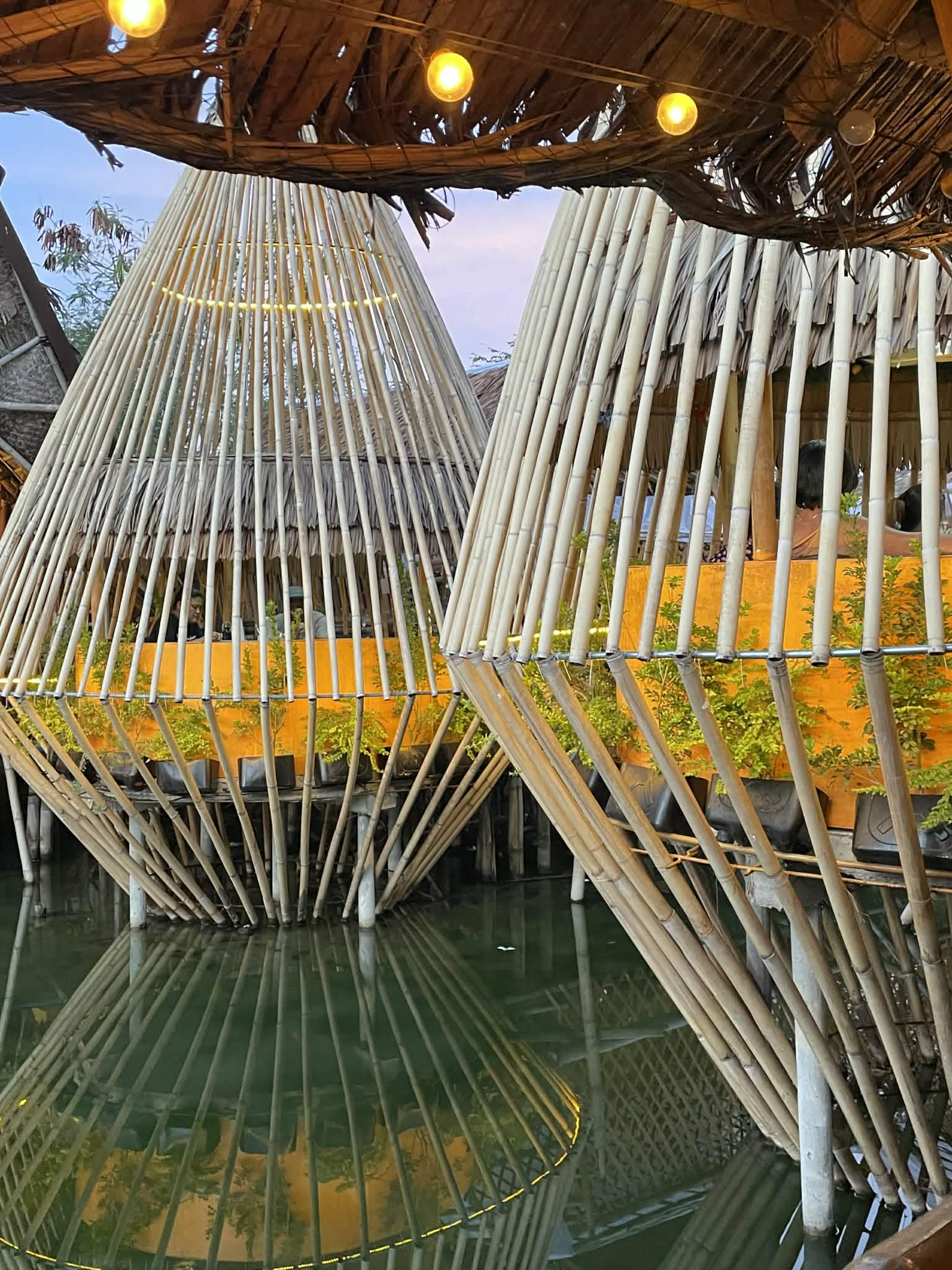 DeoRios Seafoods & BBQ Restaurant